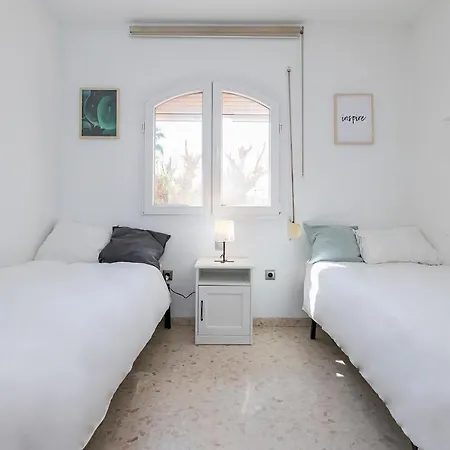 Bhost - Wilkinson Málaga